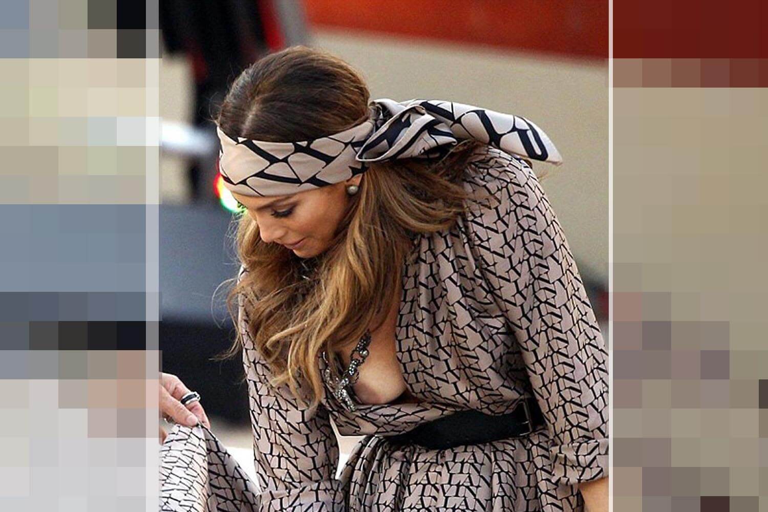 Jennifer Lopez Topless